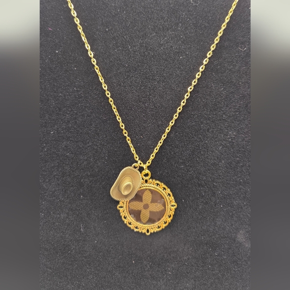 Jewelry - Gold Pendant Necklace with Hat Charm